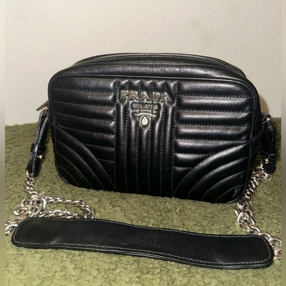 Prada shoulder bag - Picture 1 of 6